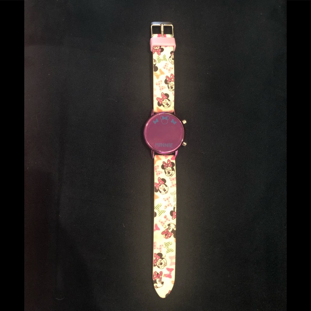 Minnie Mouse digital purple mirrored face Minnie & Bows design at wrist strap